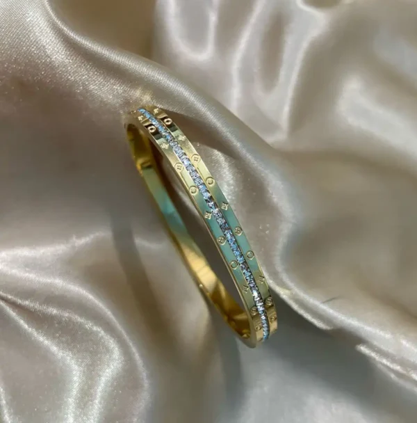 Multi studded anti tarnish gold bracelet bangle