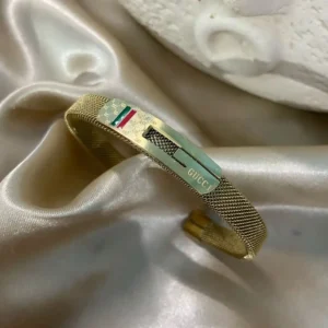 designer premium anti tarnish gold bracelet