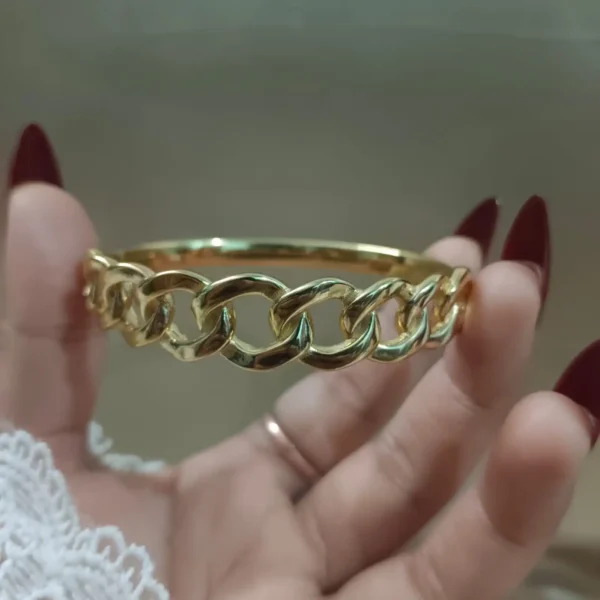 Tangle gold anti tarnish bangle bracelet