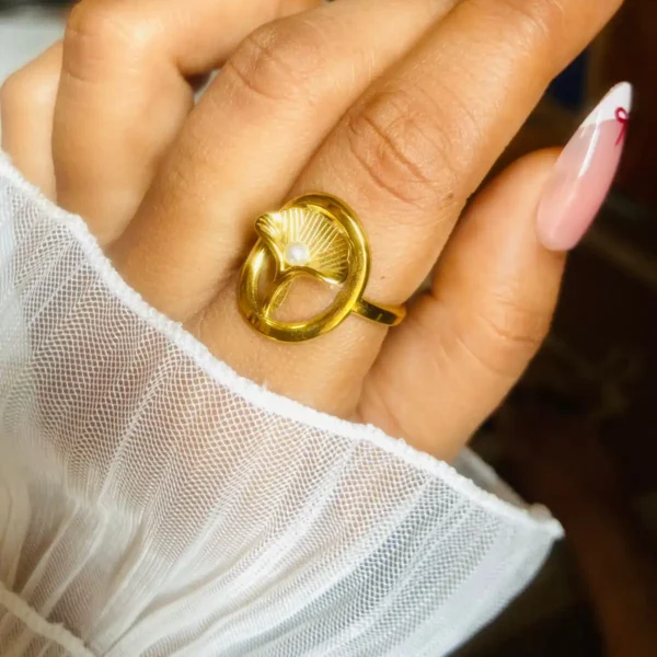 conch and pearl ring | Beautiful conch pearl ring for women | Anti tarnish ring | adjustable ring