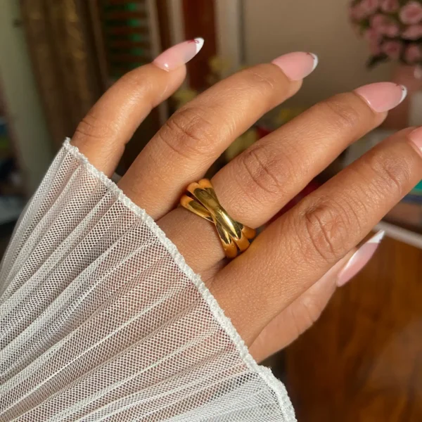 Mishika layer anti-tarnish ring